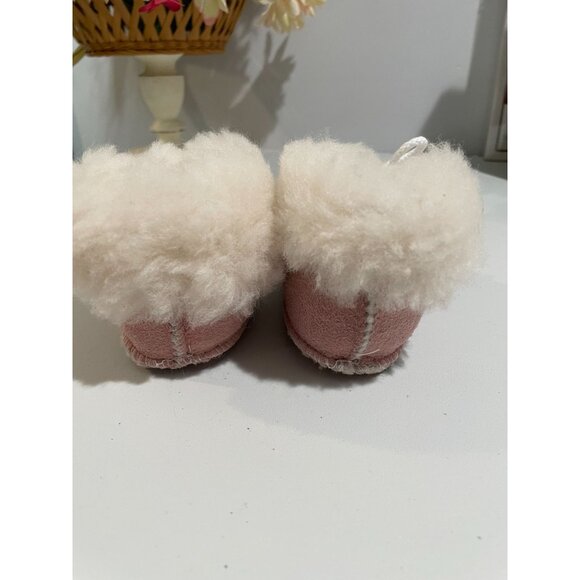 Minnetonka Baby Moccasin Booties Size 1 Pink & White Leather & Wool - Picture 7 of 9